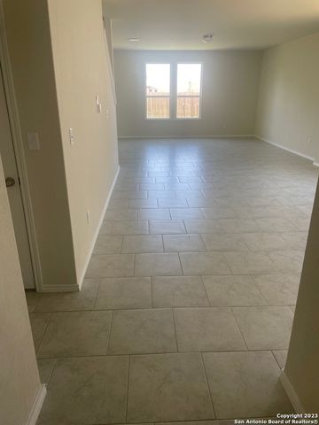 10606 MEXIA AVE, San Antonio, TX 78252