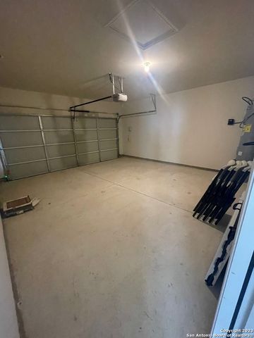 10606 MEXIA AVE, San Antonio, TX 78252