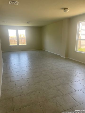 10606 MEXIA AVE, San Antonio, TX 78252