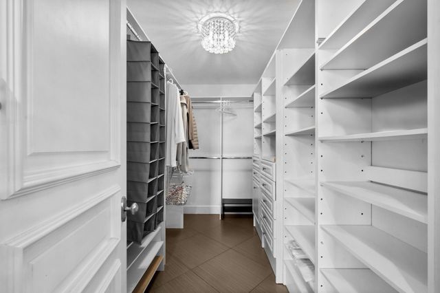 645 NE 17th Way 645, Fort Lauderdale, FL 33304