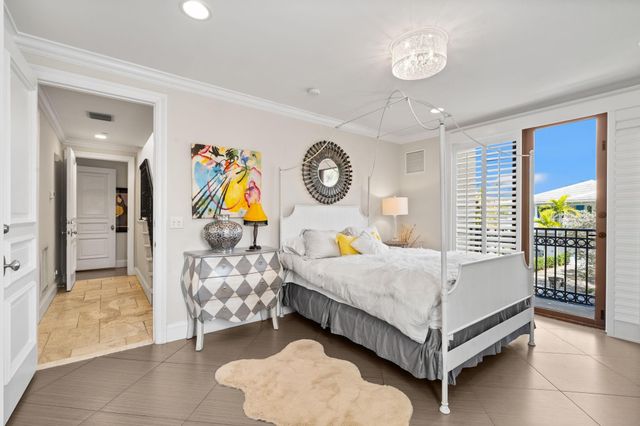 645 NE 17th Way 645, Fort Lauderdale, FL 33304