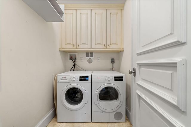 645 NE 17th Way 645, Fort Lauderdale, FL 33304