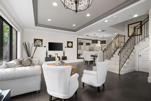 645 NE 17th Way 645, Fort Lauderdale, FL 33304