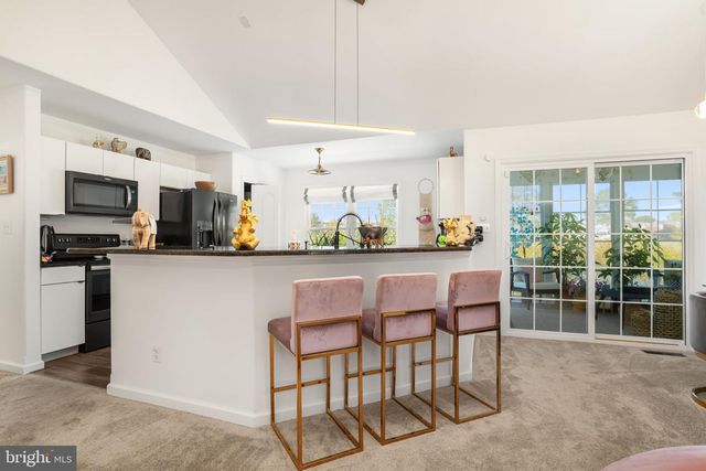 3188 BLACKBEARD RD, Greenbackville, VA 23356