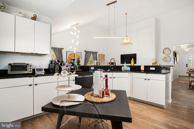 3188 BLACKBEARD RD, Greenbackville, VA 23356