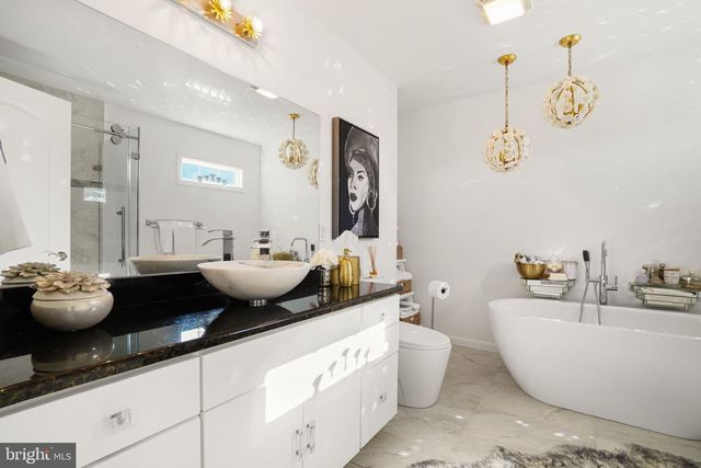 3188 BLACKBEARD RD, Greenbackville, VA 23356