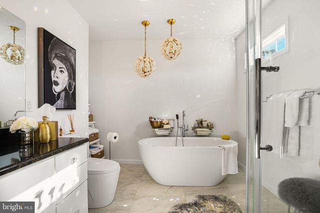 3188 BLACKBEARD RD, Greenbackville, VA 23356