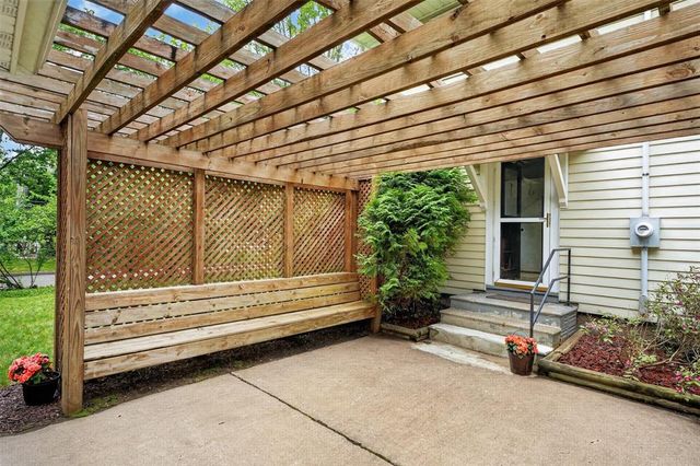 1531 Drummond Street, Eau Claire, WI 54701