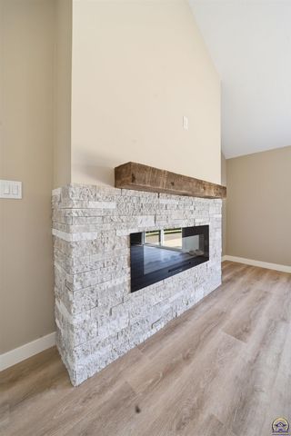 6411 SW 64th St, Auburn, KS 66402
