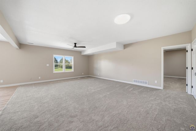 6411 SW 64th St, Auburn, KS 66402