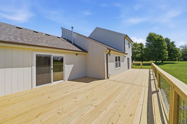6411 SW 64th St, Auburn, KS 66402