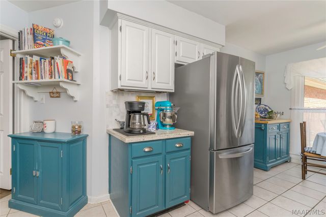 130 Lake Forest Drive, Montgomery, AL 36117