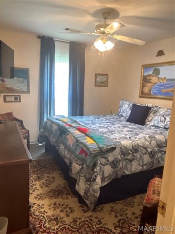 130 Lake Forest Drive, Montgomery, AL 36117