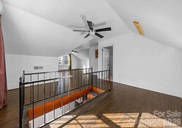 143 E Stewart Avenue, Mooresville, NC 28115