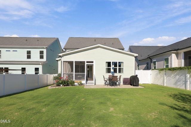 2013 Woodbluff Drive, Wendell, NC 27591