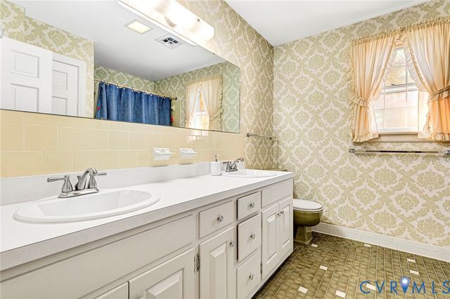 2820 Euphoria Rd, Chesterfield, VA 23831