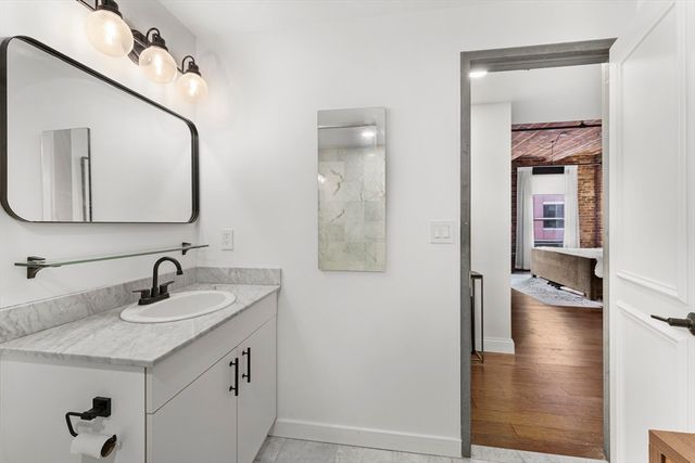 121 Beach 502, Boston, MA 02111