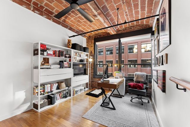 121 Beach 502, Boston, MA 02111