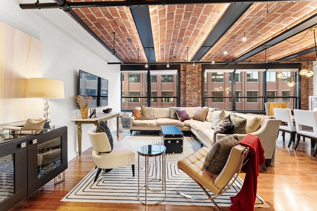 121 Beach 502, Boston, MA 02111