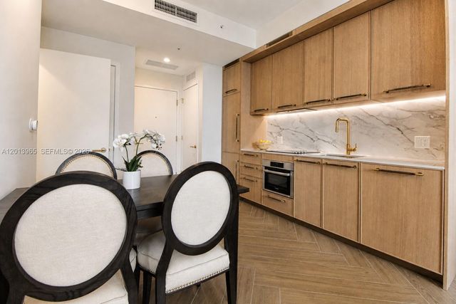 2700 NW 2nd Avenue 202, Miami, FL 33127