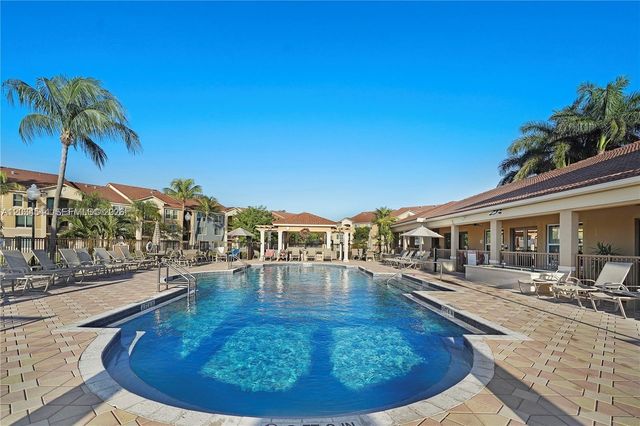 1107 Villa Ln 1107, Boynton Beach, FL 33435