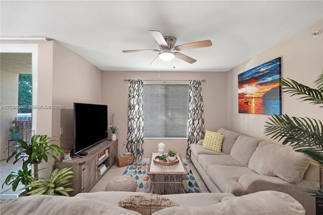 1107 Villa Ln 1107, Boynton Beach, FL 33435