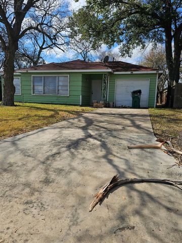 1308 Pecan Dr, Pasadena, TX 77502
