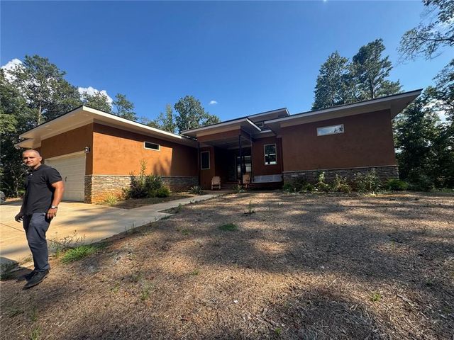 4285 State Rte 166, Douglasville, GA 30135