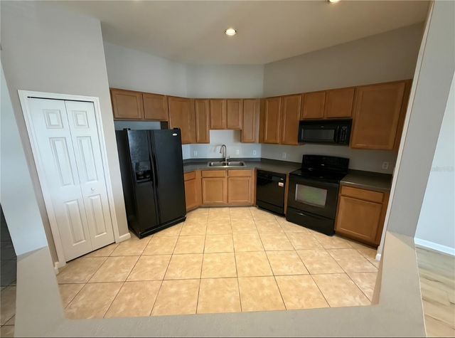 4351 ANSON LANE 302, Orlando, FL 32814