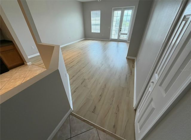 4351 ANSON LANE 302, Orlando, FL 32814