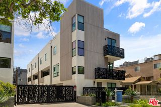 1228 N Sycamore Avenue, Los Angeles, CA 90038