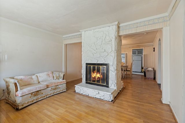 111 Lewis St, Nashville, TN 37210