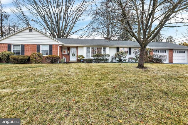 2601 READING BLVD, West Lawn, PA 19609