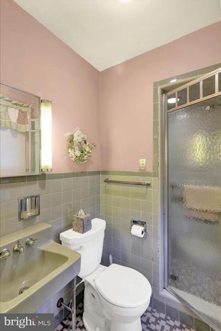 2601 READING BLVD, West Lawn, PA 19609