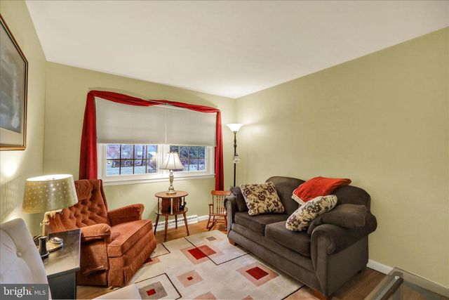 2601 READING BLVD, West Lawn, PA 19609