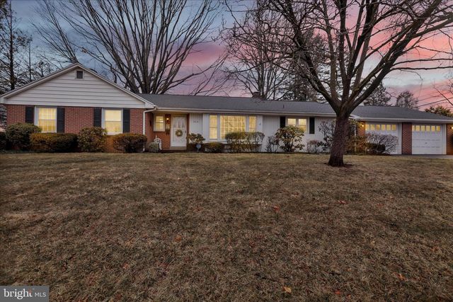 2601 READING BLVD, West Lawn, PA 19609