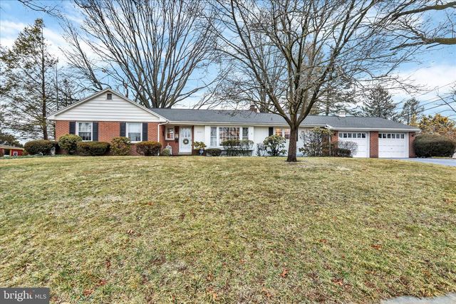 2601 READING BLVD, West Lawn, PA 19609