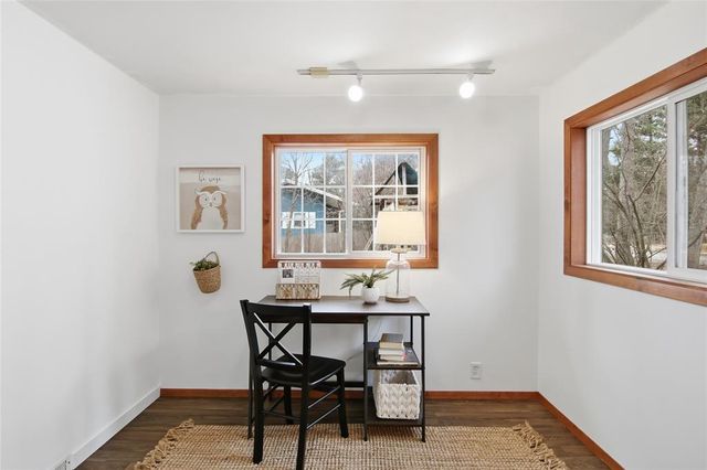 3206 Rosewood Lane, Eau Claire, WI 54703