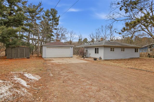 3206 Rosewood Lane, Eau Claire, WI 54703