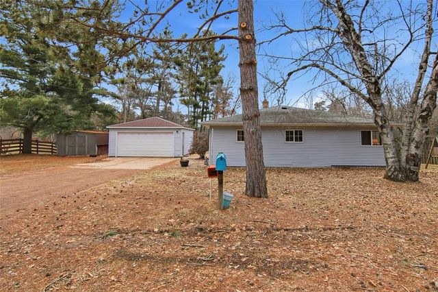 3206 Rosewood Lane, Eau Claire, WI 54703