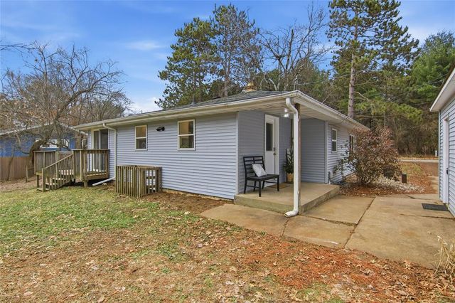 3206 Rosewood Lane, Eau Claire, WI 54703