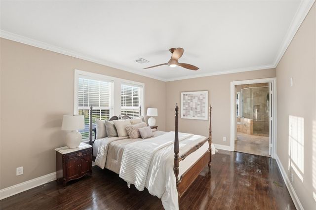 1008 Lawndale Avenue, Brenham, TX 77833