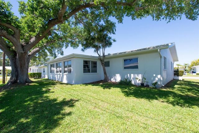 4526 101ST AVENUE N, Pinellas Park, FL 33782