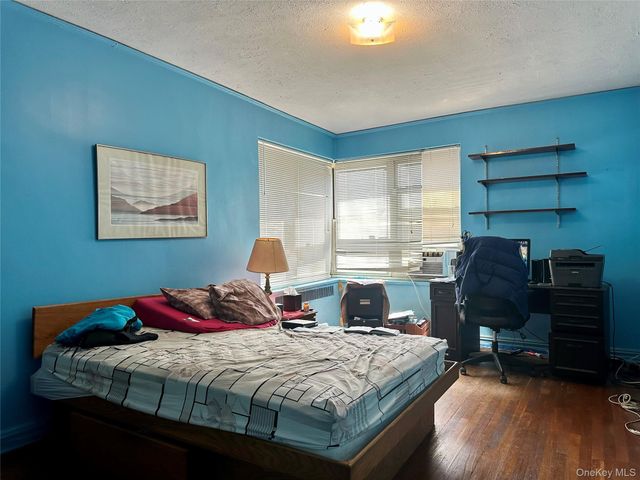 111-50 75th Road 1A, Forest Hills, NY 11375