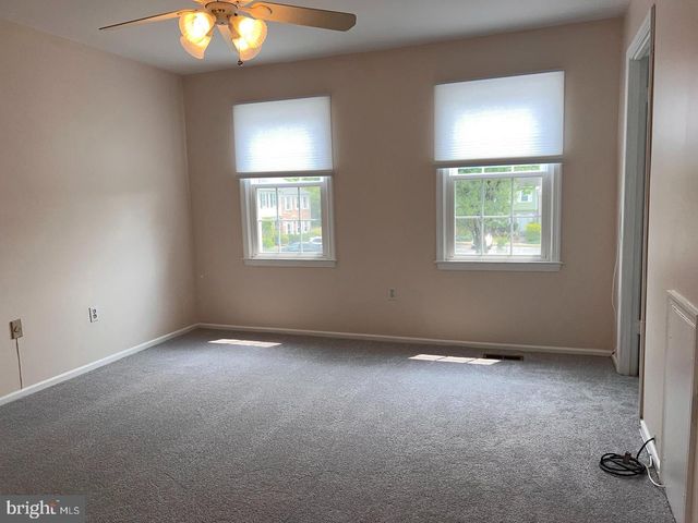 24 MARWOOD CT, Rockville, MD 20850