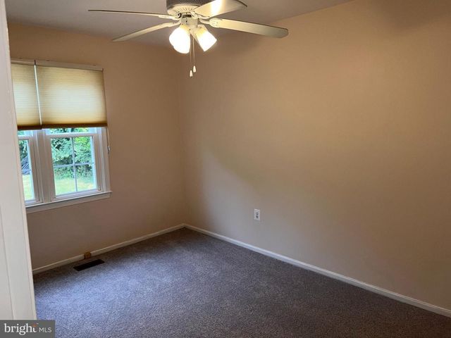24 MARWOOD CT, Rockville, MD 20850