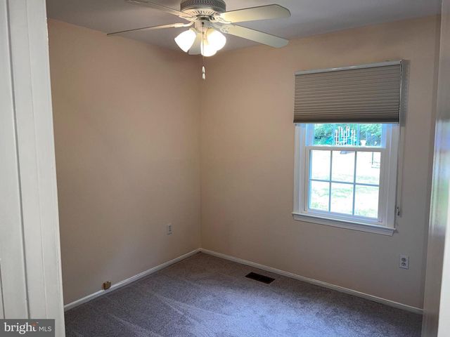 24 MARWOOD CT, Rockville, MD 20850