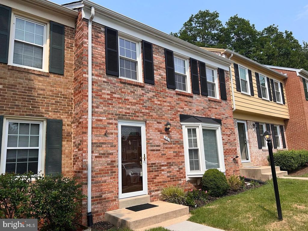 24 MARWOOD CT, Rockville, MD 20850