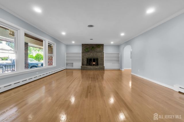 285 Highland Drive, Milltown, NJ 08850