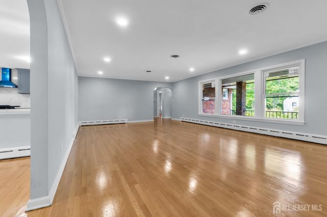 285 Highland Drive, Milltown, NJ 08850